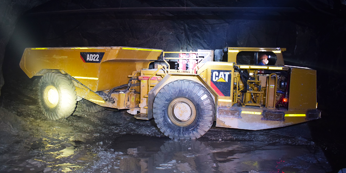 Первые данные из шахты начал передавать подземный самосвал CAT AD22!